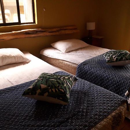 Hotel Uka Mana Ханга-Роа Экстерьер фото